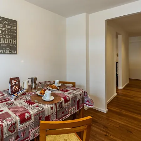 شقة Maison Nueva - Relax E Vista Montagna - 0104
