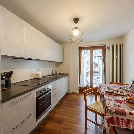 Maison Nueva - Relax E Vista Montagna - 0104 Apartamento *